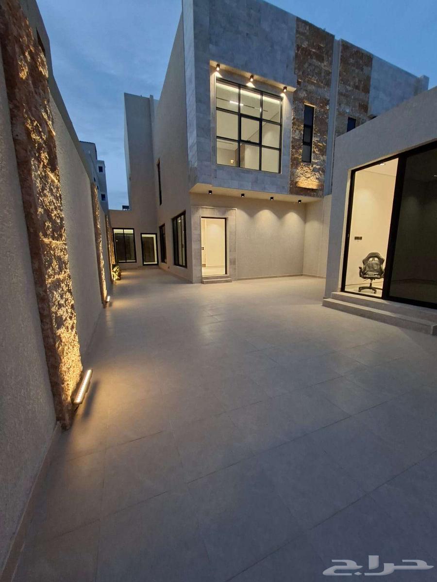 فيلا 7 غرف في الرمال 3