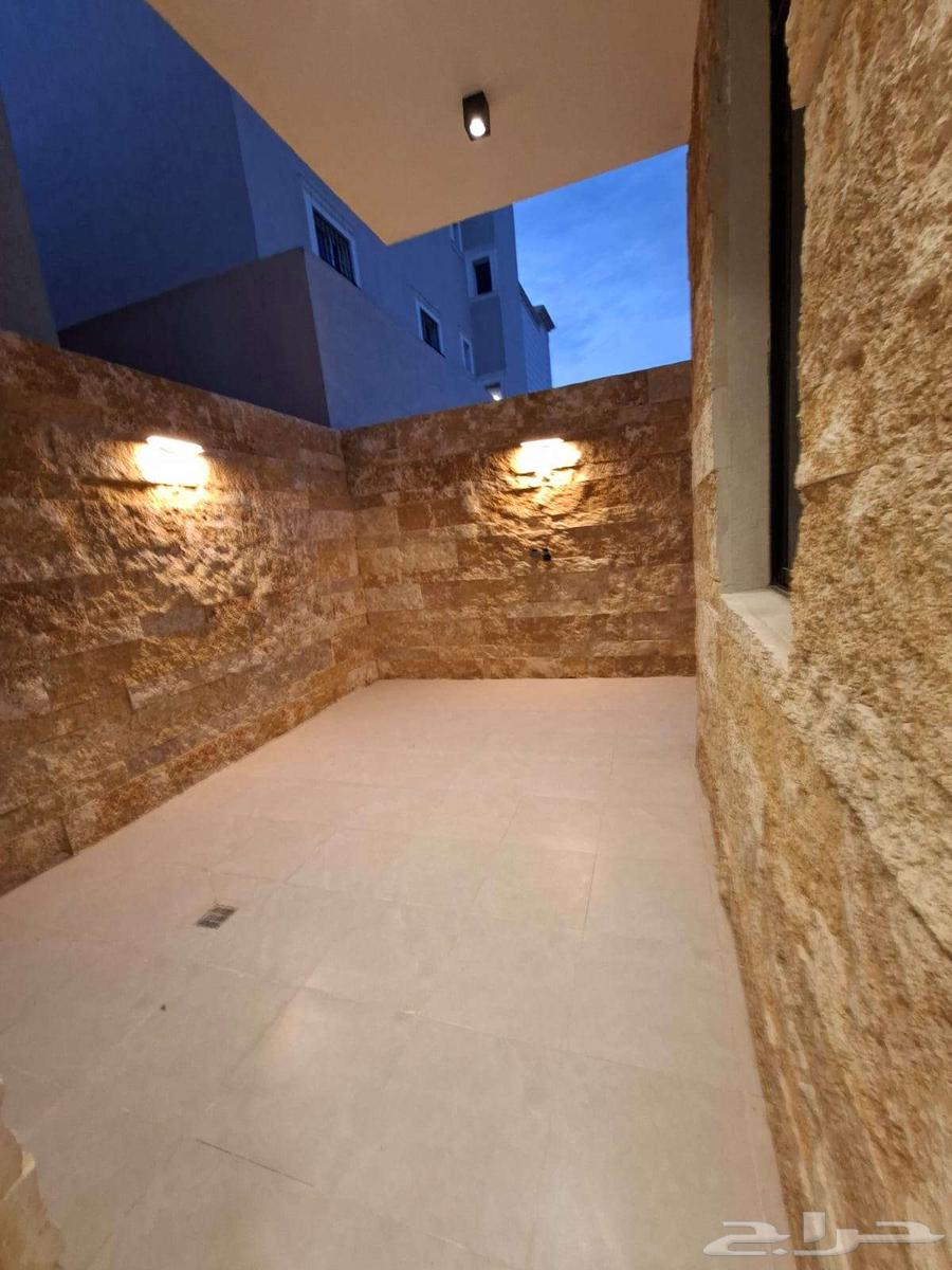 فيلا 7 غرف في الرمال 22