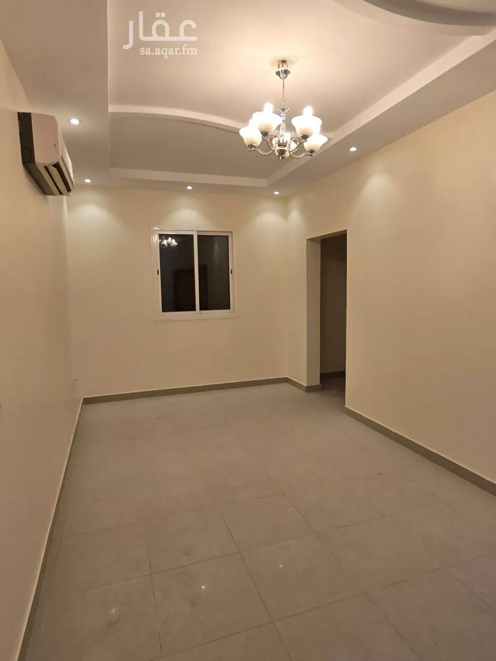 فيلا 5 غرف في الملك عبدالله 15