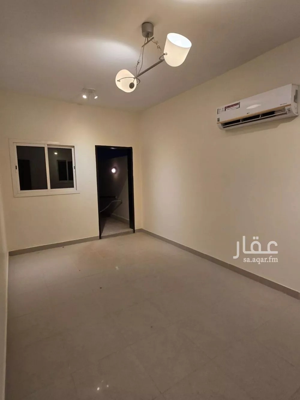 فيلا 5 غرف في الملك عبدالله 16