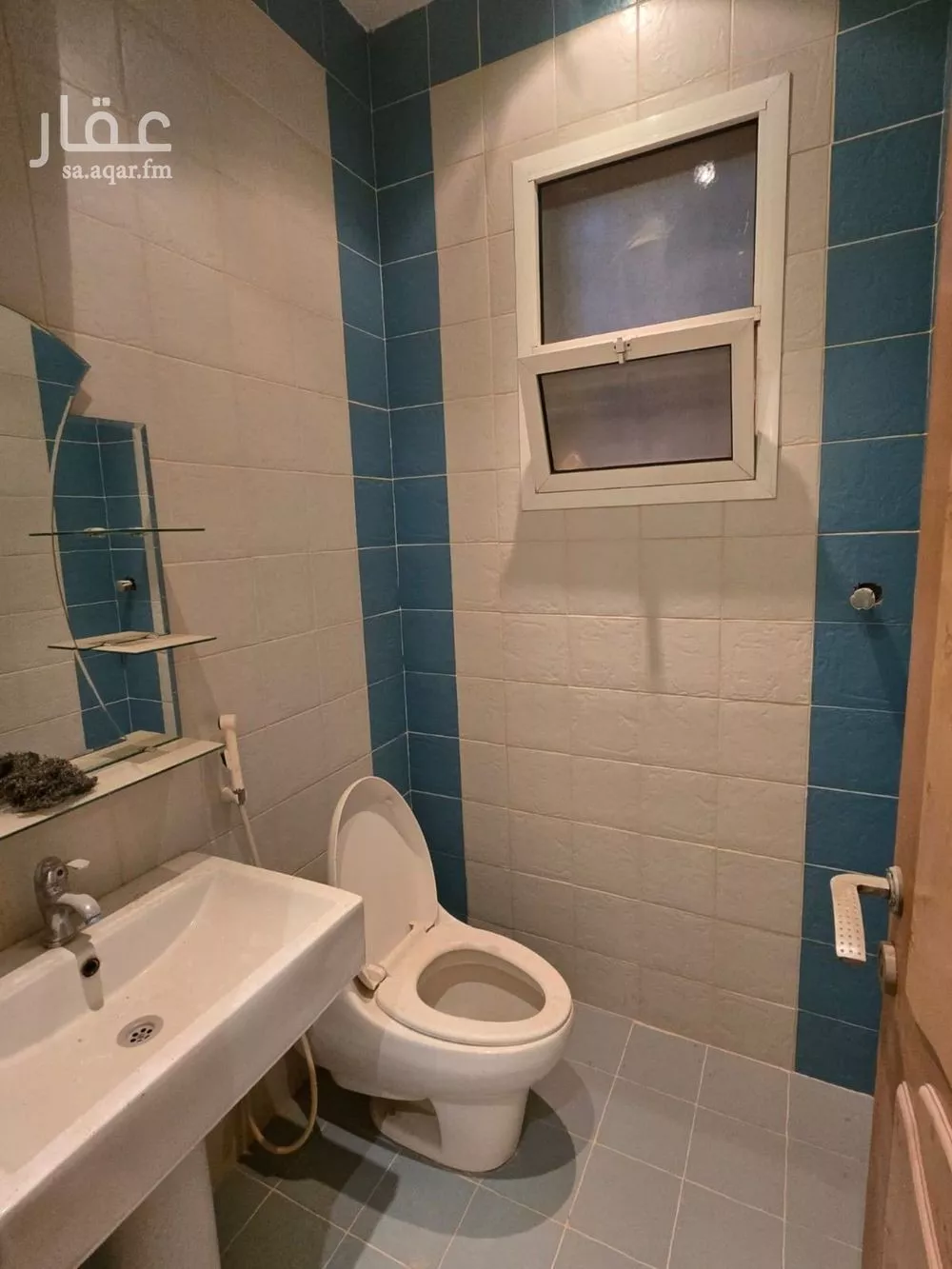 فيلا 5 غرف في الملك عبدالله 18