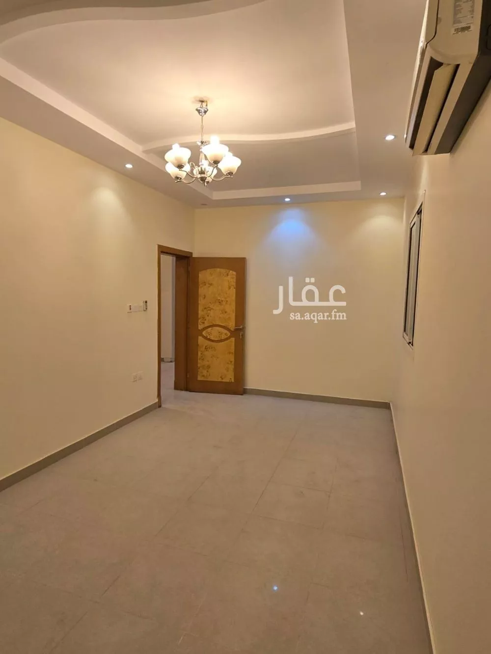 فيلا 5 غرف في الملك عبدالله 22