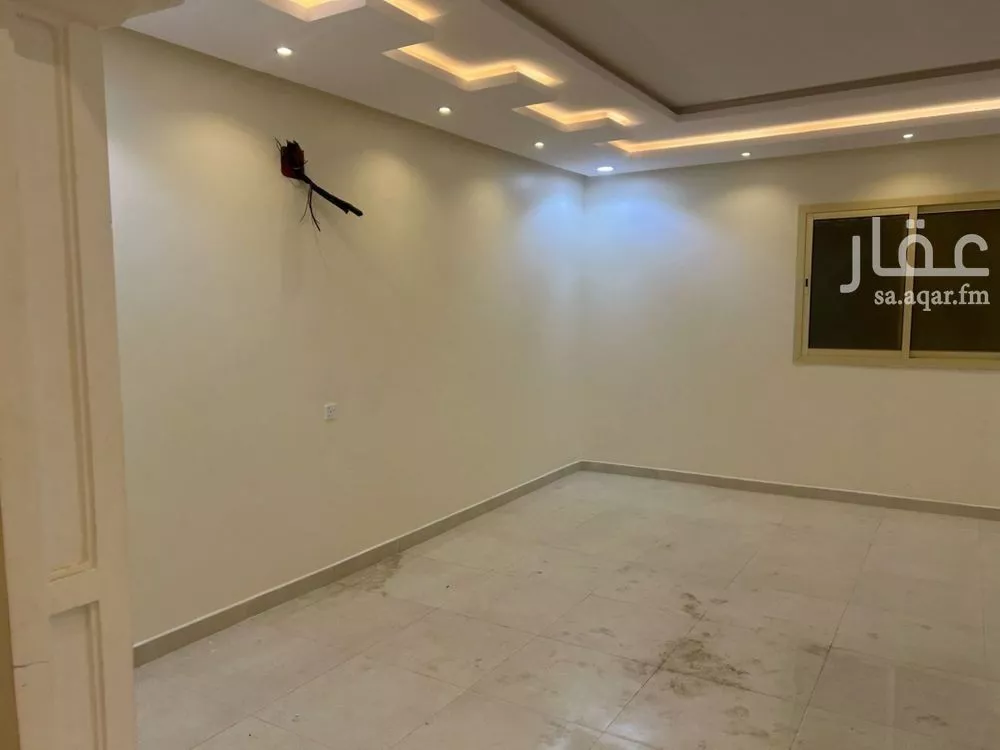 فيلا 7 غرف في طويق 8