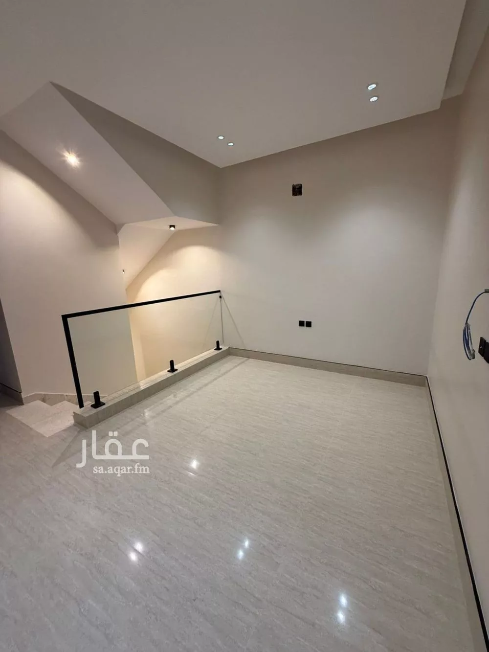 فيلا 6 غرف في المهدية 11