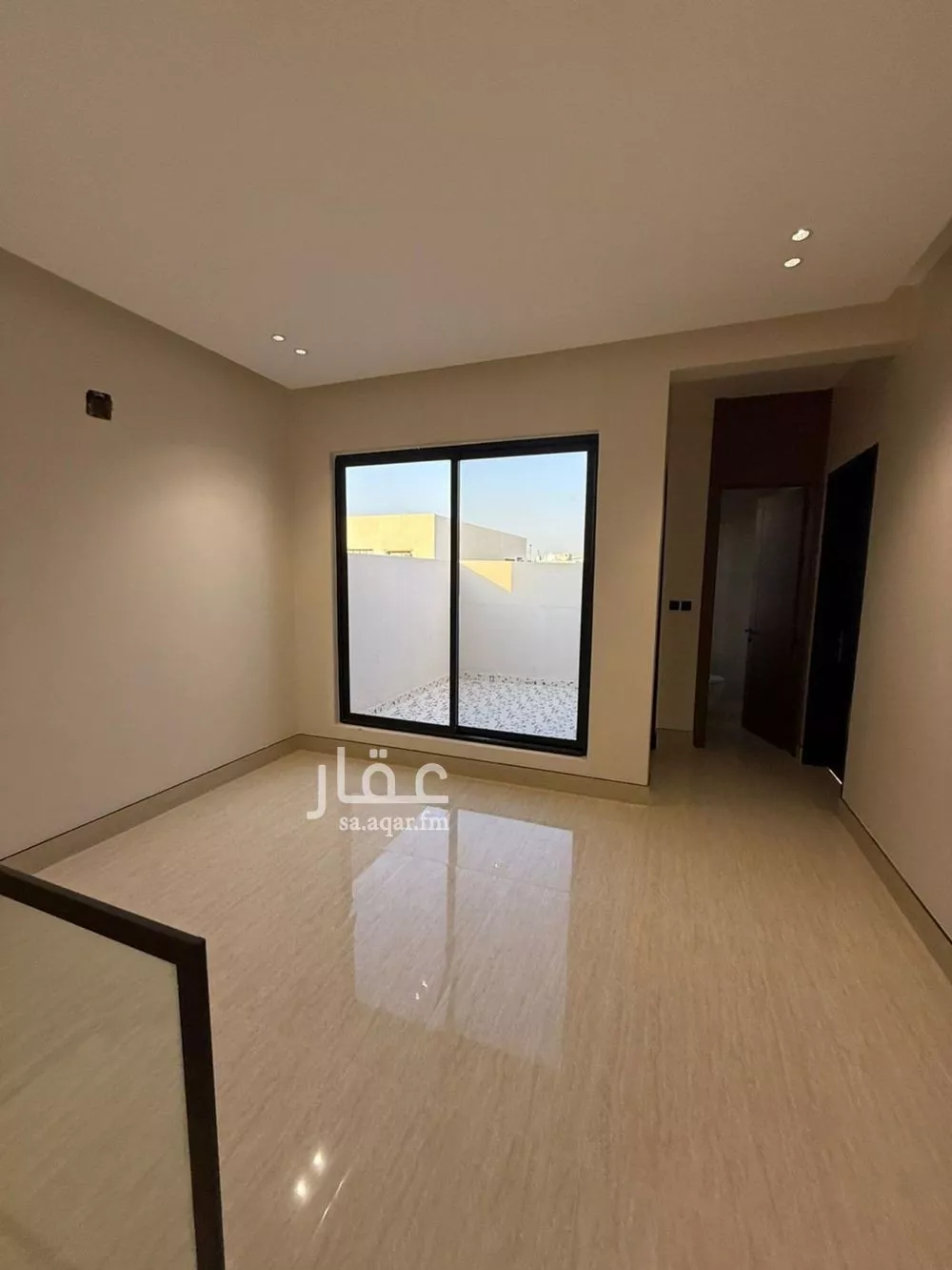 فيلا 6 غرف في المهدية 22