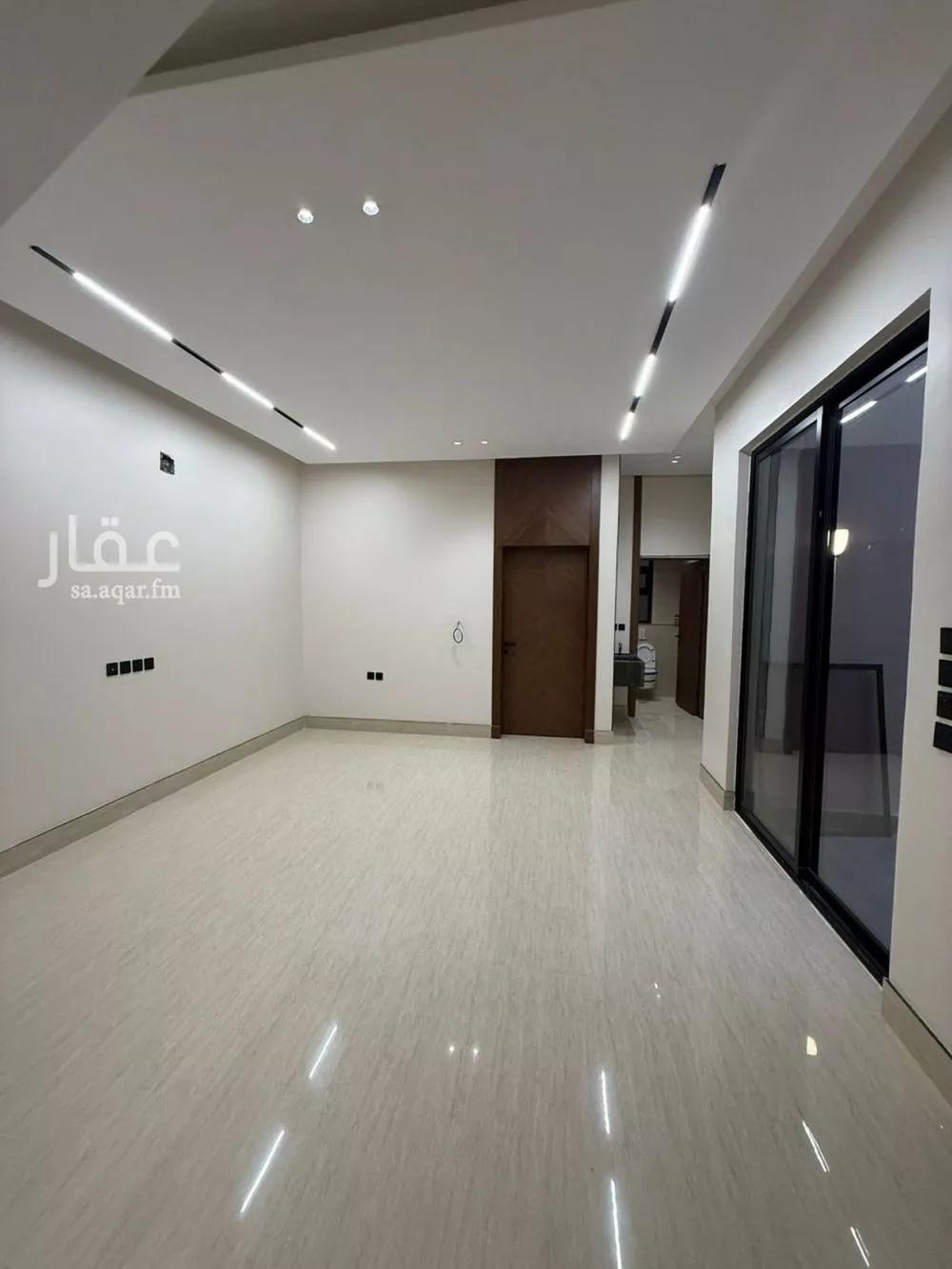 فيلا 6 غرف في المهدية 8