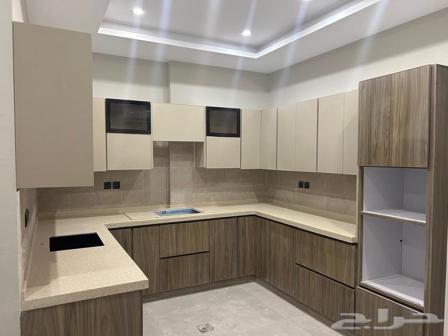 شقة 5 غرف في الصوارى 3