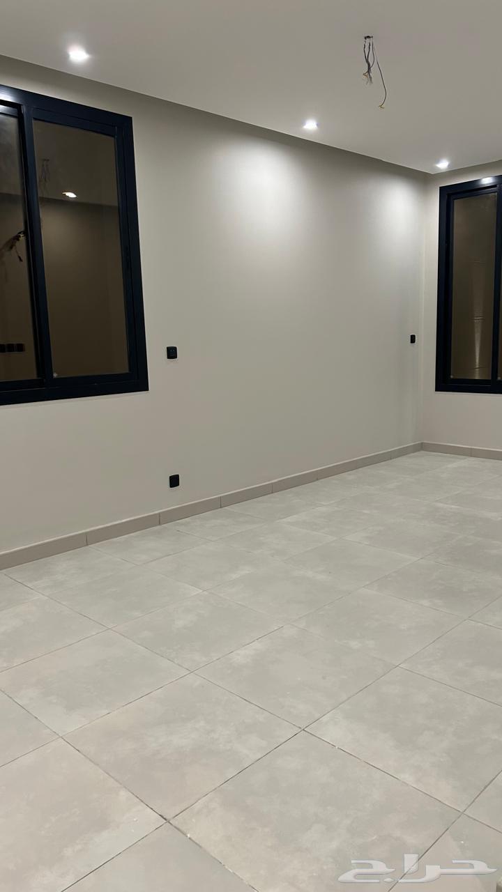 شقة 5 غرف في الصوارى 8