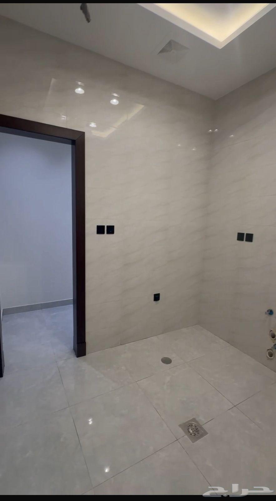 شقة 3 غرف في النزهة 3