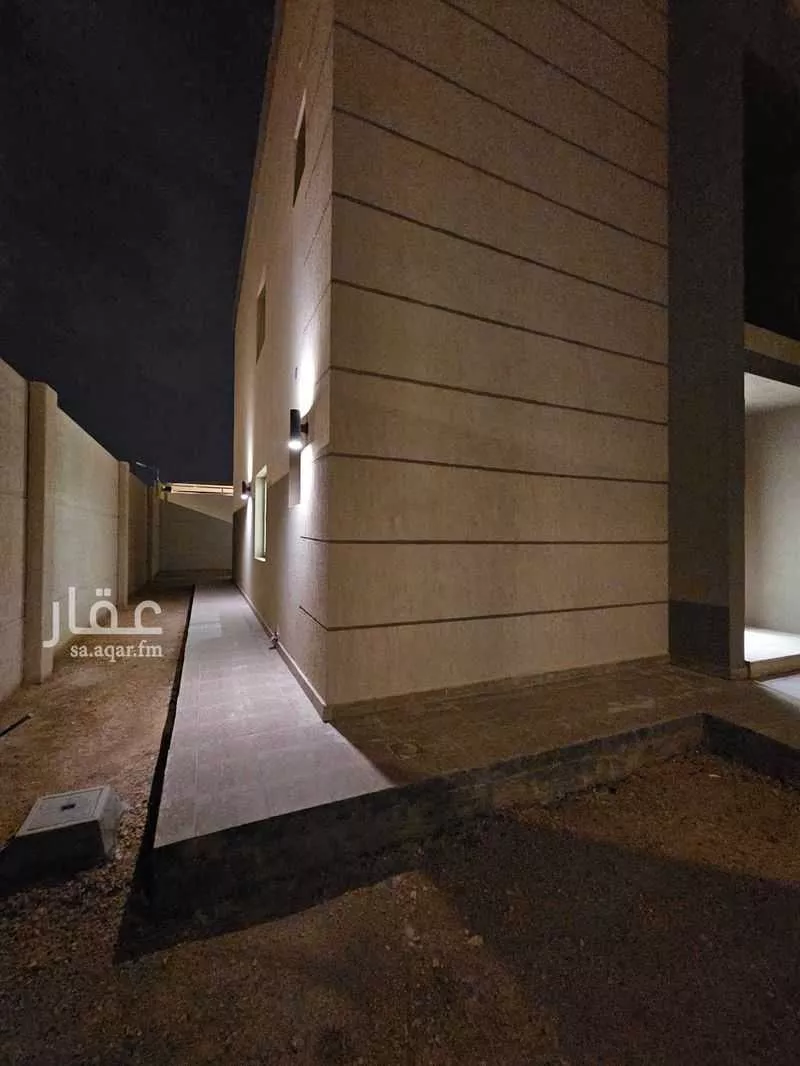 4 bedroom villa in Riyadh 20