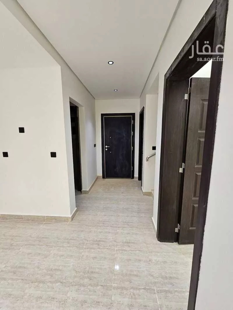4 bedroom villa in Riyadh 7