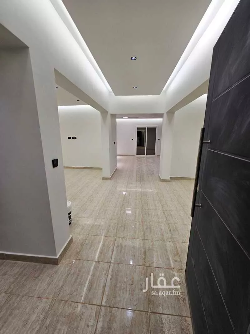 4 bedroom villa in Riyadh 8