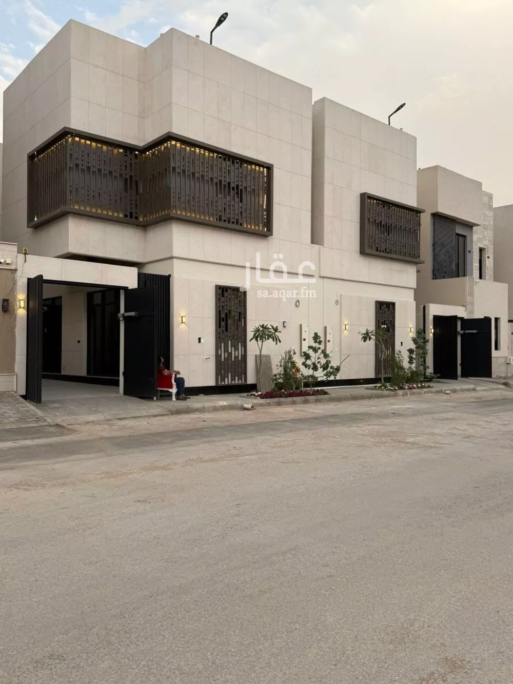6 bedroom villa in Al Mahdiyyah 3
