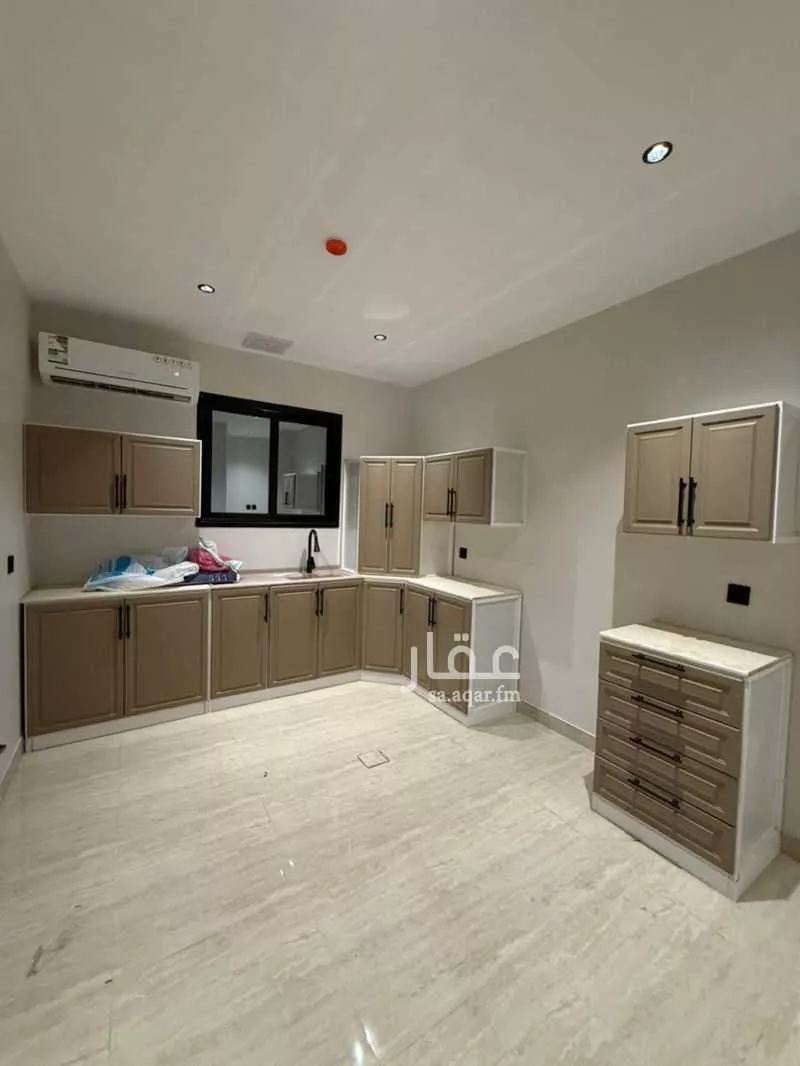4 bedroom apartment in Al Muntazah 4