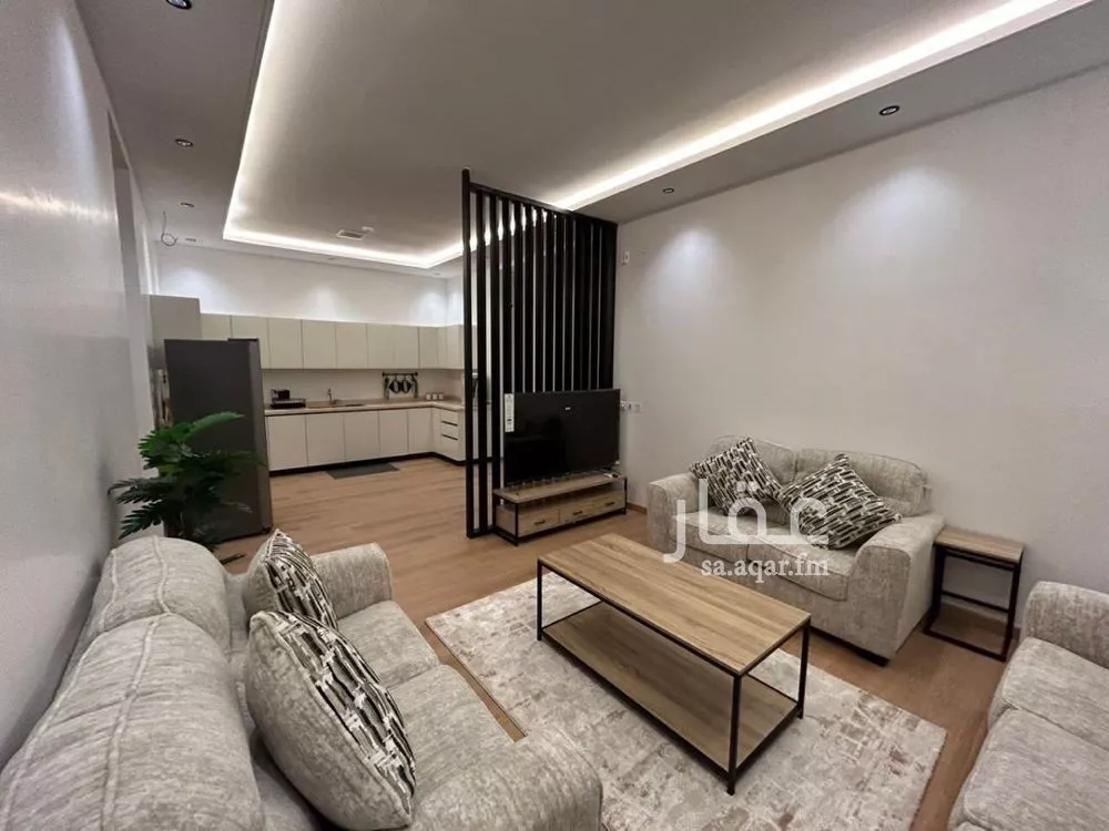 4 bedroom apartment in Al Yarmouk 8