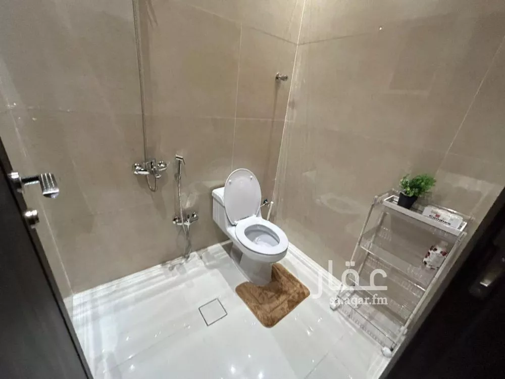 4 bedroom apartment in Al Yarmouk 9