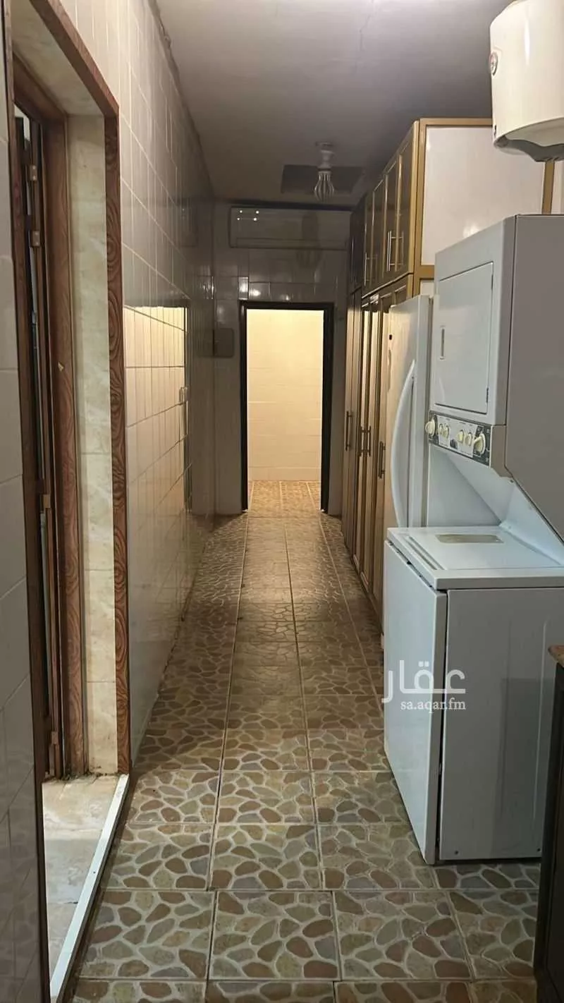 6 bedroom villa in Dhahrat Laban 10