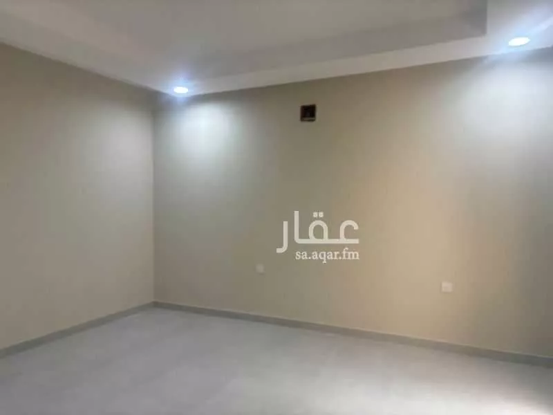 فيلا 5 غرف في الرمال 12