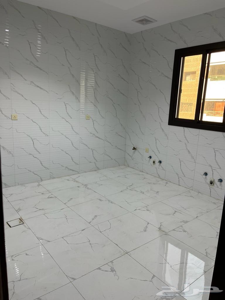 شقة 5 غرف في مشرفة 11