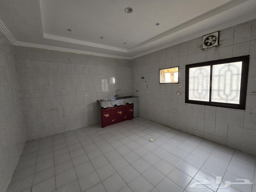 شقة 3 غرف في السامر 7