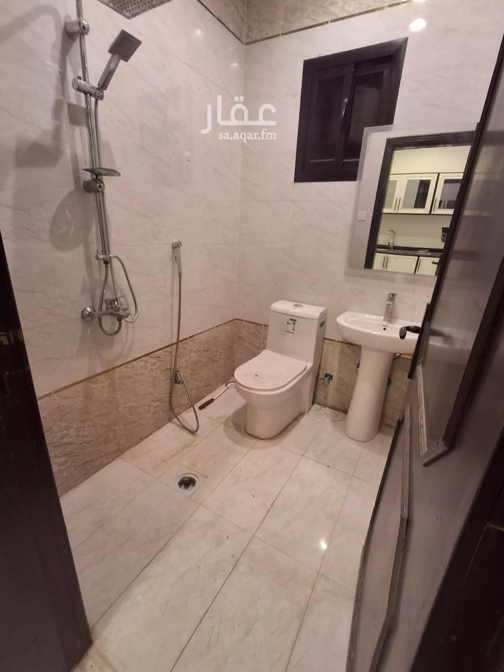 شقة 1 غرف في المرسلات 9