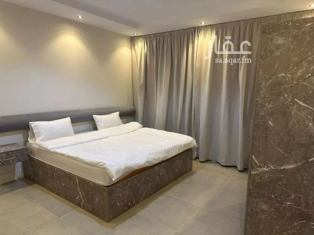 شقة 2 غرف في الملقا 10