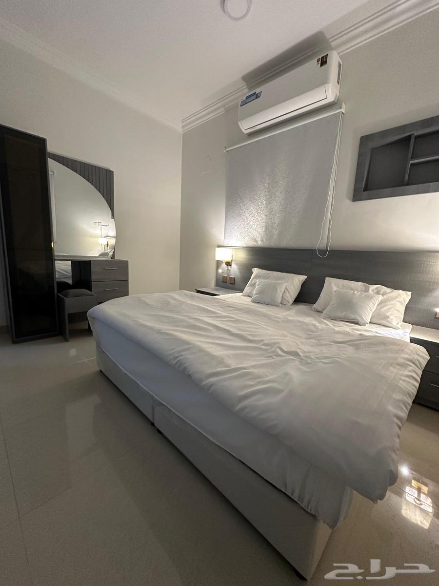 شقة 3 غرف في منيفة 13