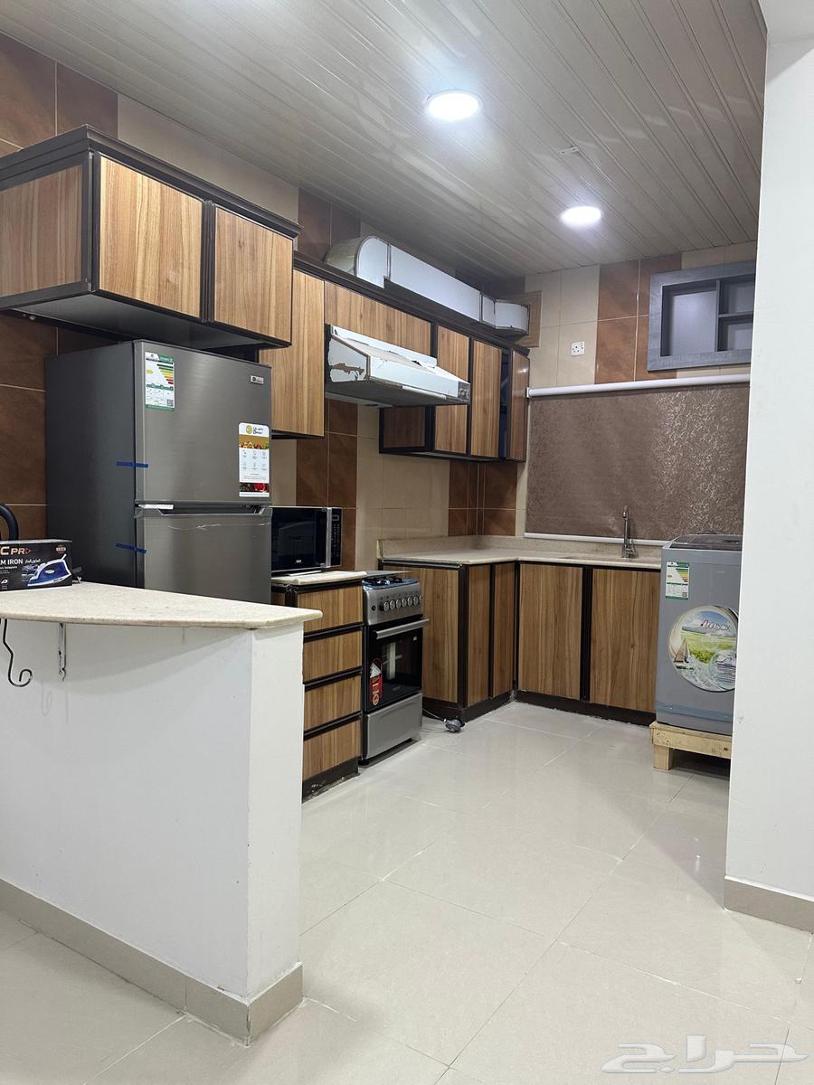 شقة 3 غرف في منيفة 20