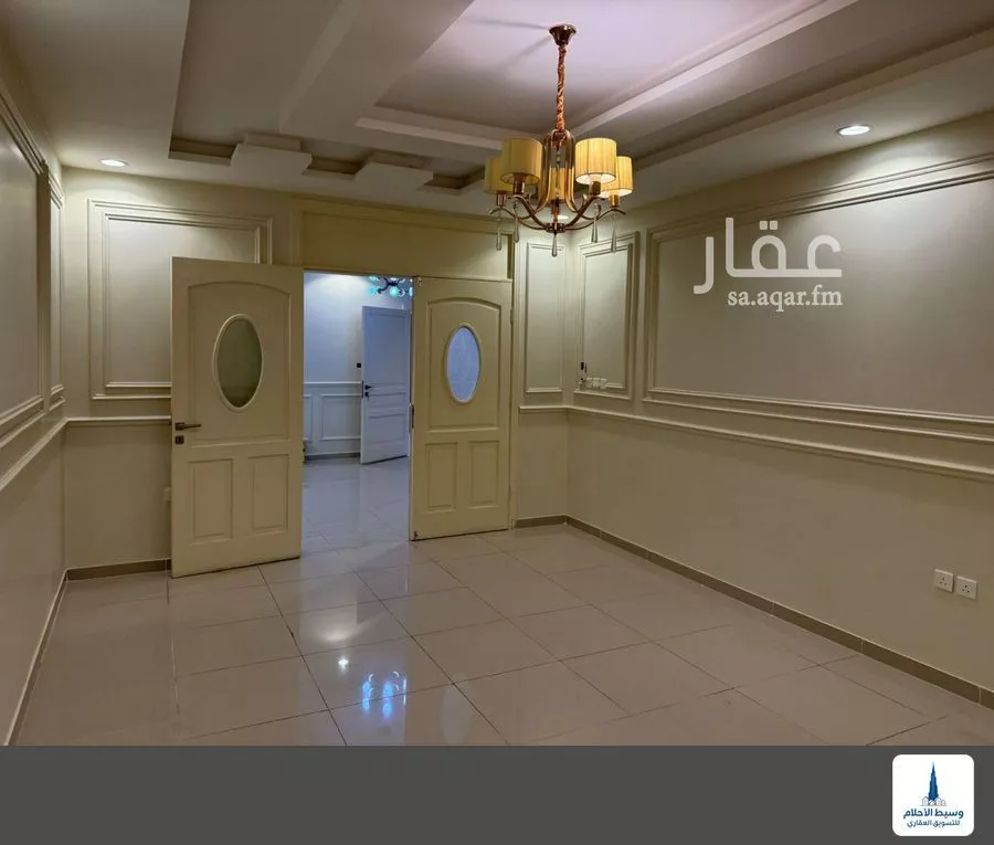 فيلا 5 غرف في اللؤلؤ 7