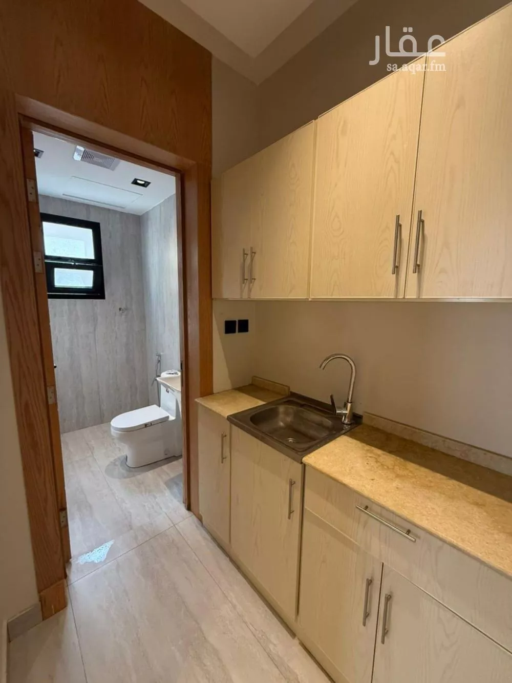 5 bedroom apartment in Al Yarmouk 4