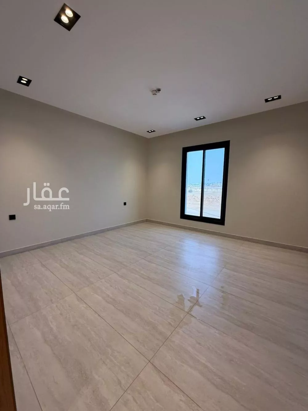 5 bedroom apartment in Al Yarmouk 5