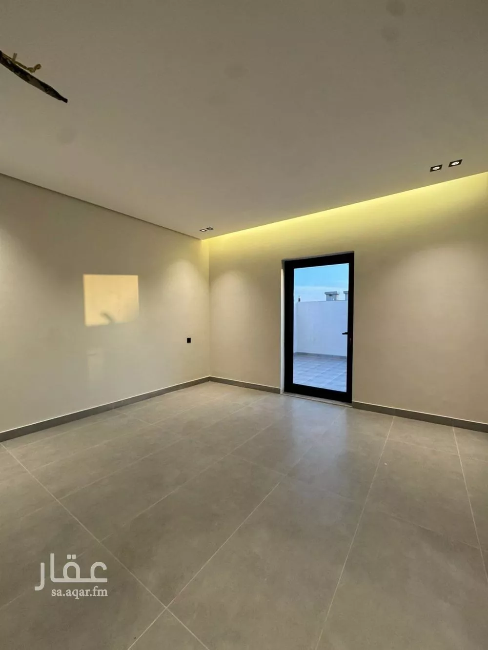 فيلا 5 غرف في الصوارى 14