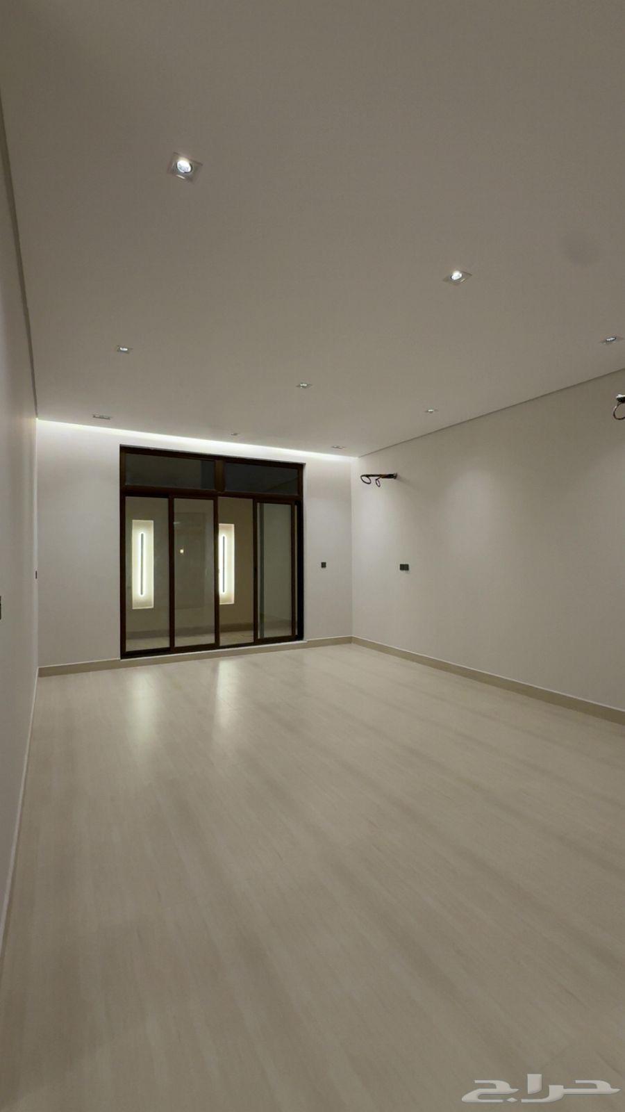 فيلا 5 غرف في الحمراء الثاني 3