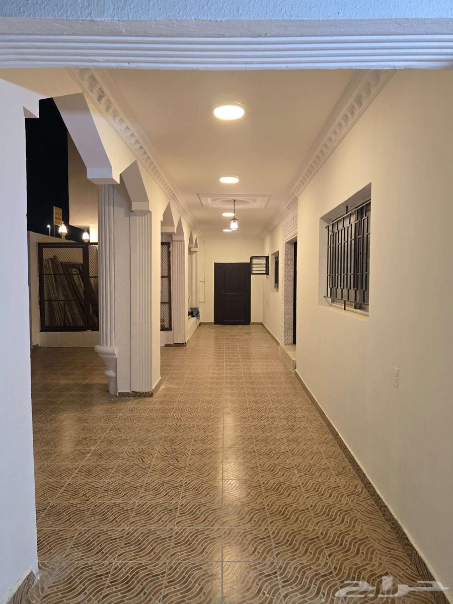 فيلا 17 غرف في الناصرية 25