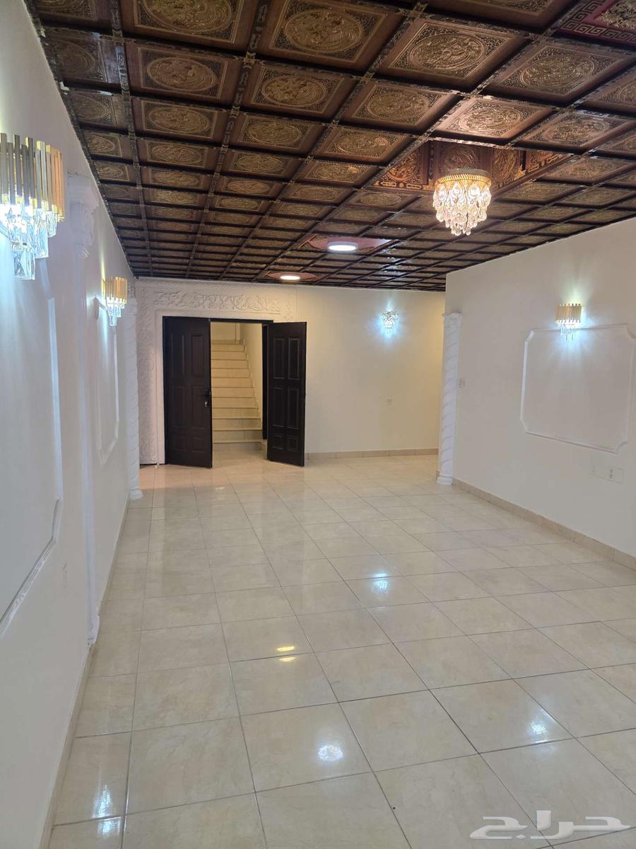 فيلا 17 غرف في الناصرية 5