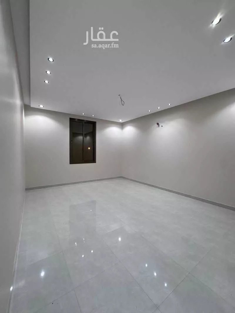 فيلا 7 غرف في بحرة 5