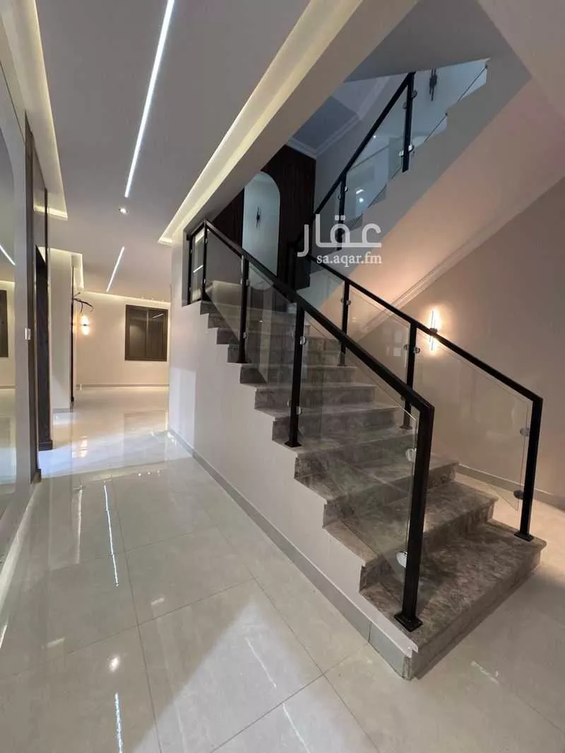 فيلا 7 غرف في بحرة 10