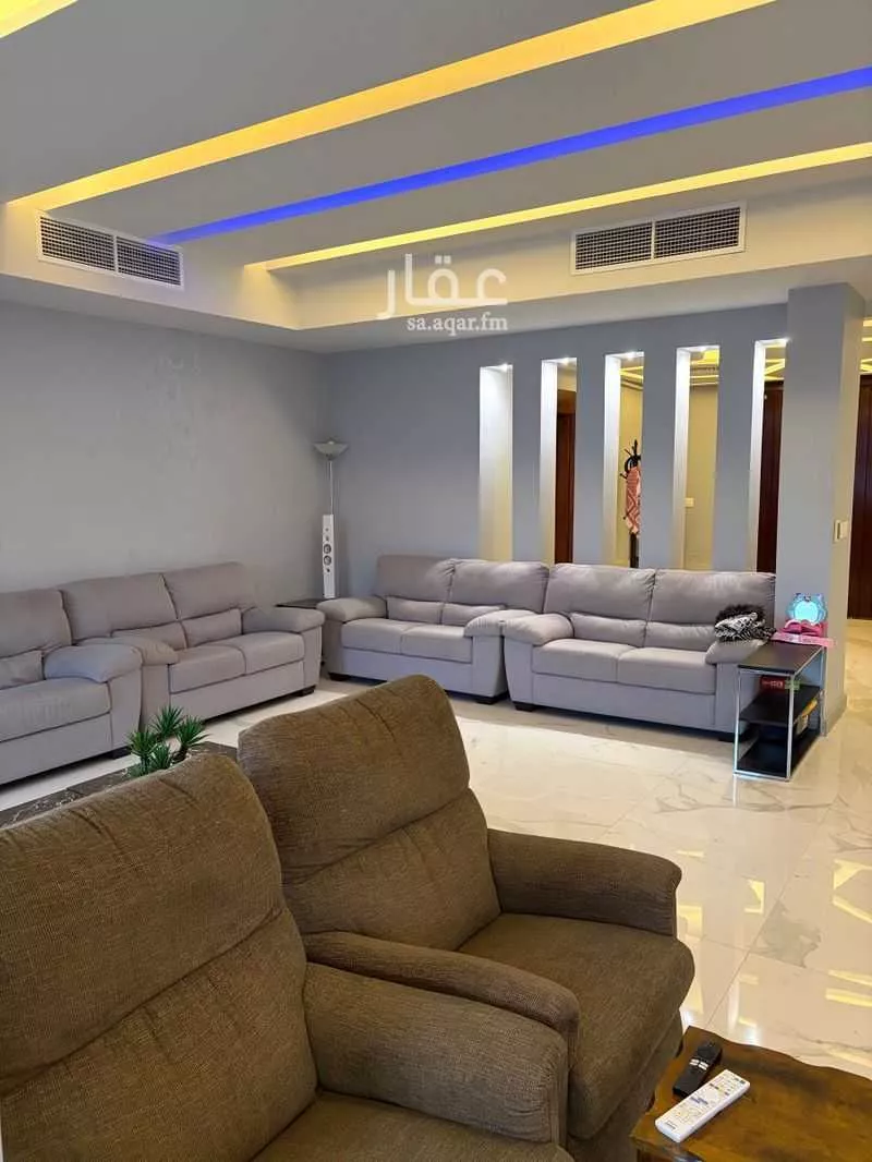 فيلا 5 غرف في الزمرد 4