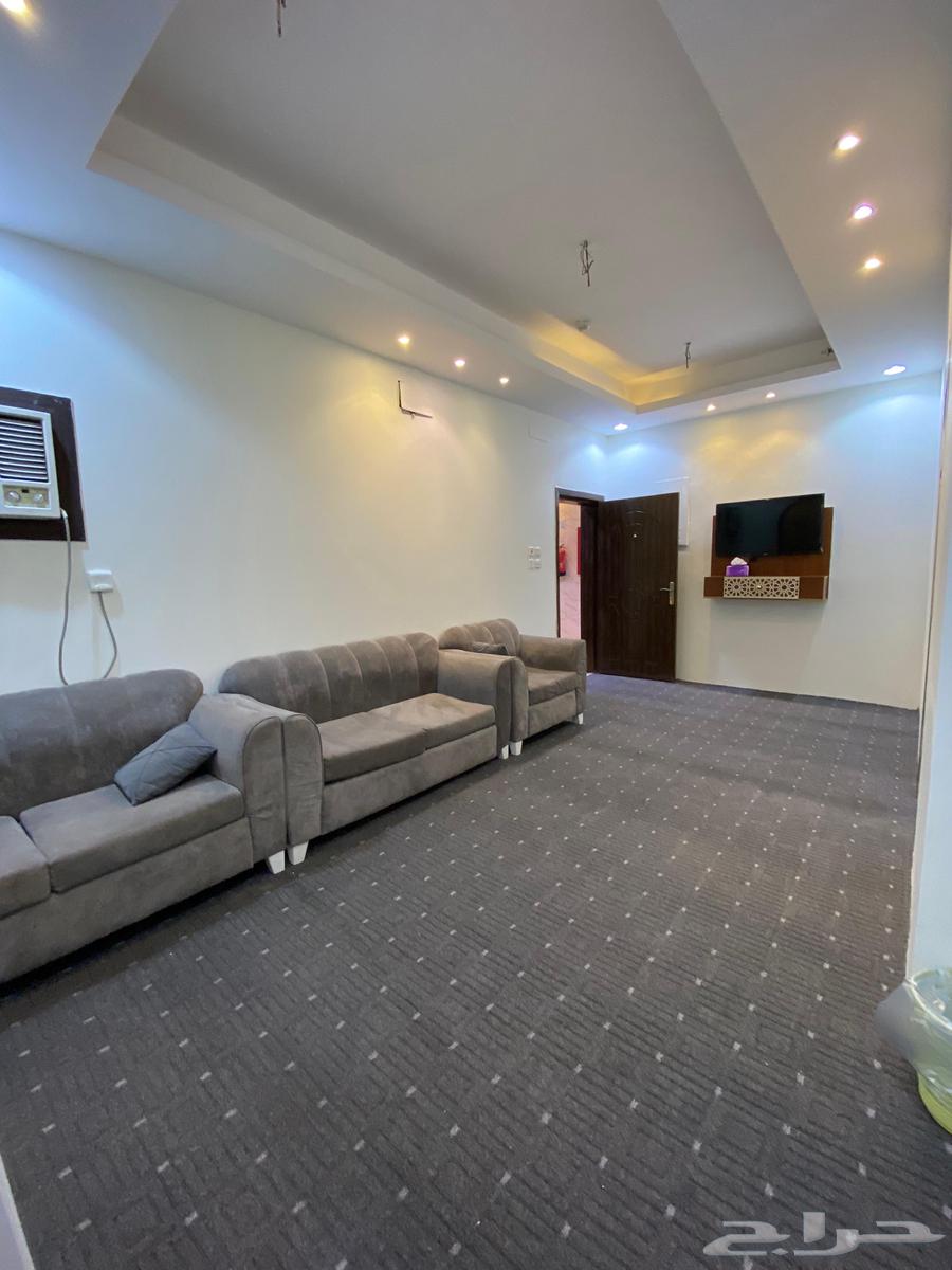 شقة 30 غرف في بطحاء قريش 11