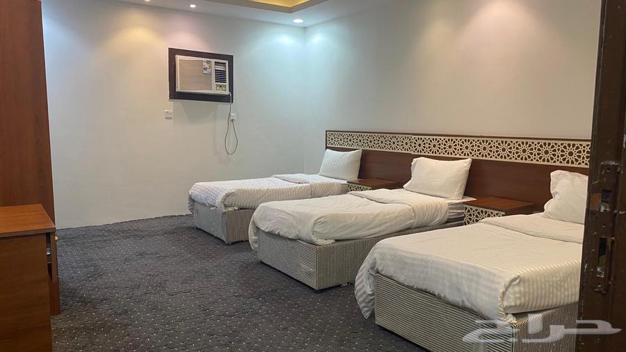 شقة 30 غرف في بطحاء قريش 9