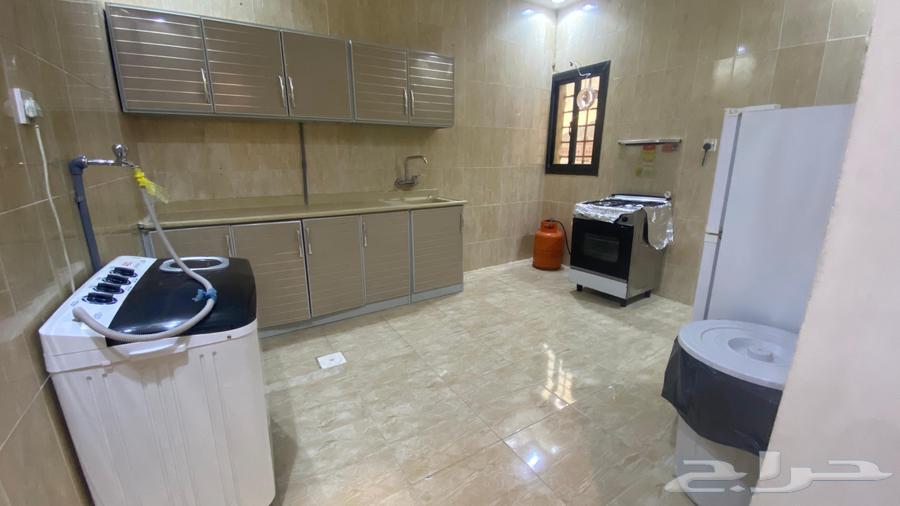 شقة 30 غرف في بطحاء قريش 10