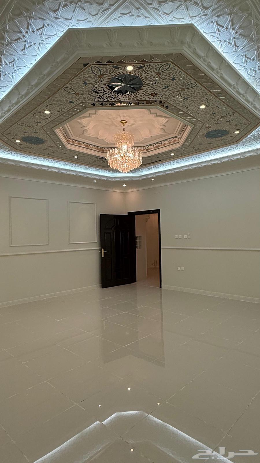 شقة 5 غرف في الشرائع 2