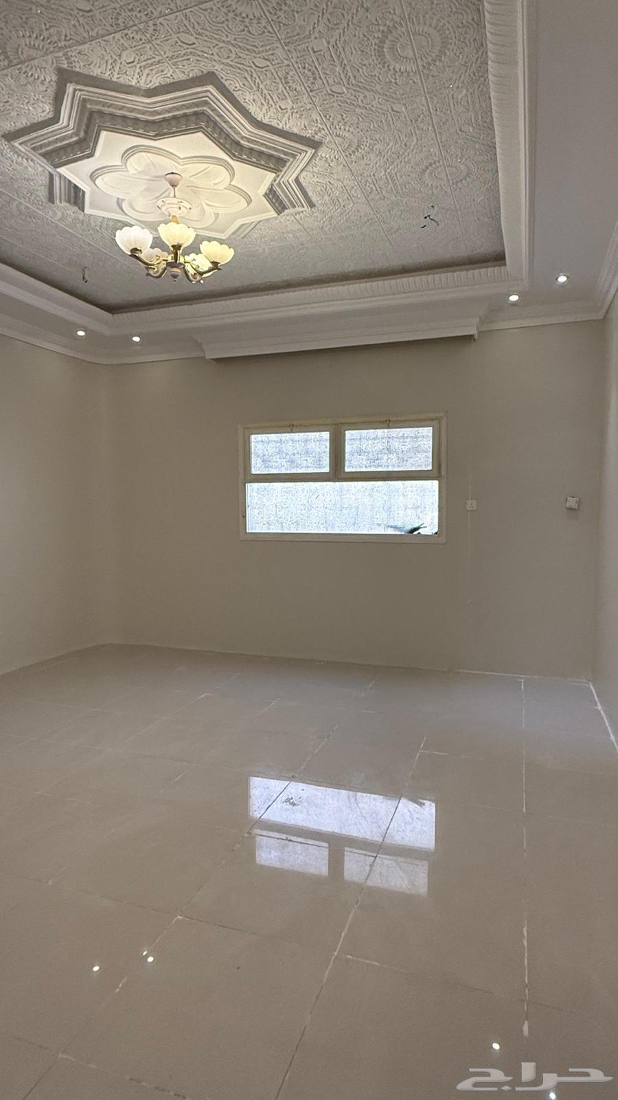 شقة 5 غرف في الشرائع 19