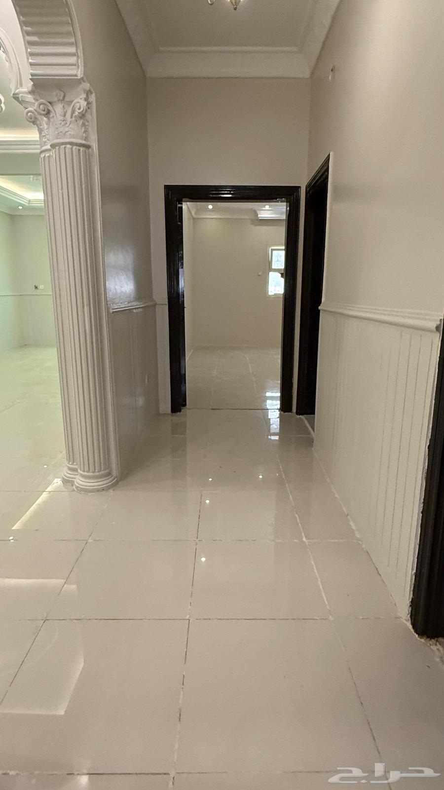 شقة 5 غرف في الشرائع 20