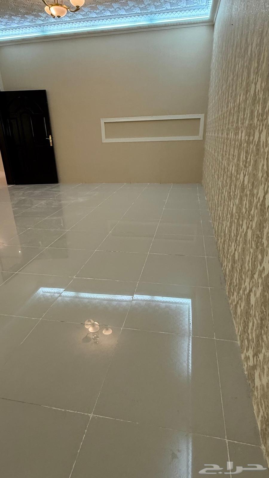 شقة 5 غرف في الشرائع 3