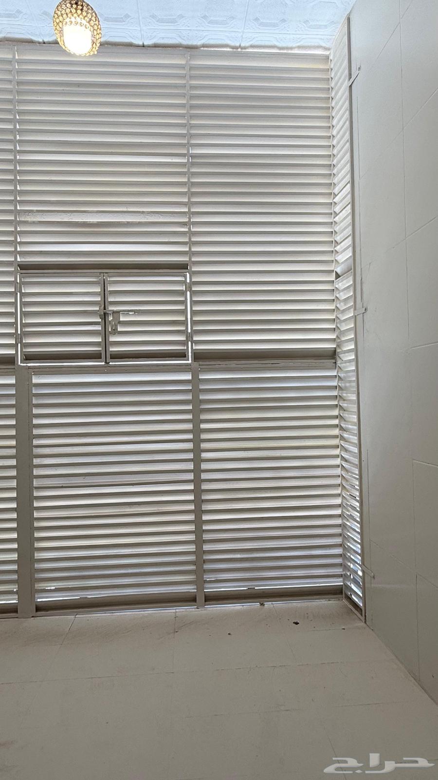 شقة 5 غرف في الشرائع 10