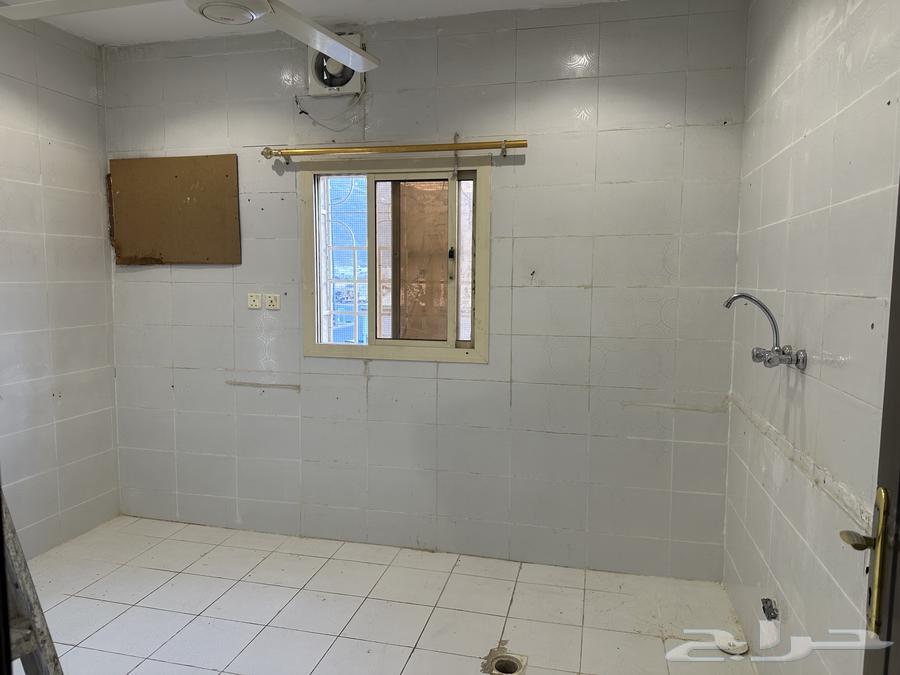 شقة 4 غرف في الشرائع 2