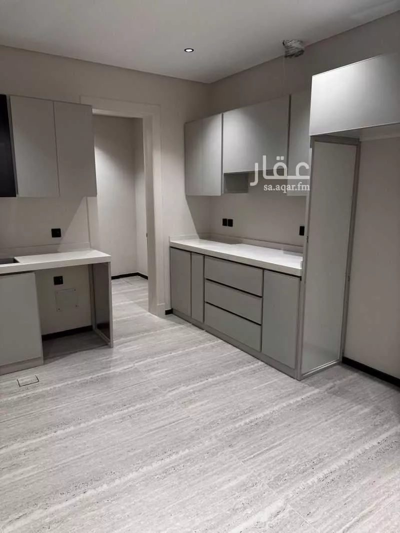 شقة 3 غرف في العليا 5