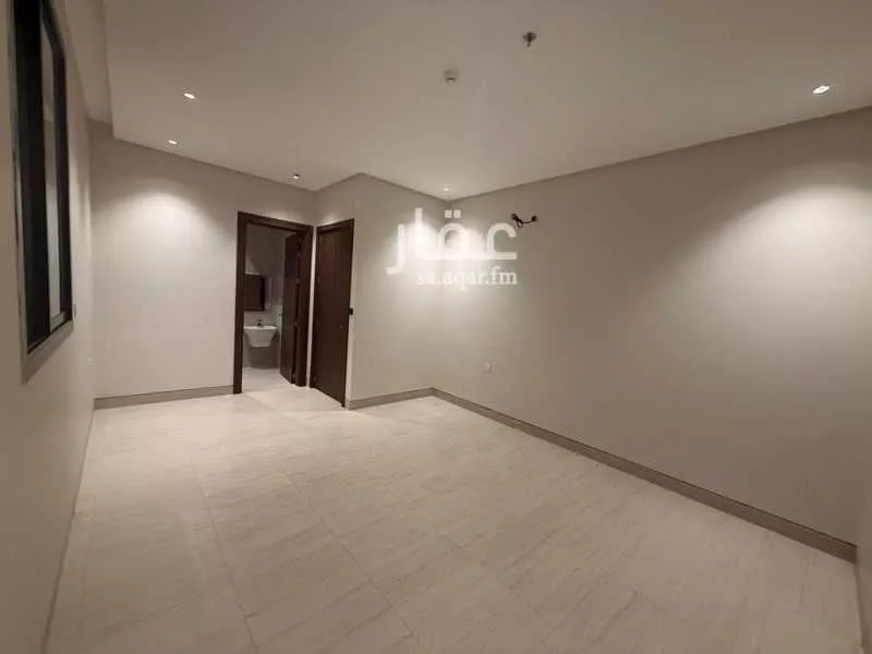 شقة 2 غرف في الرمال 4