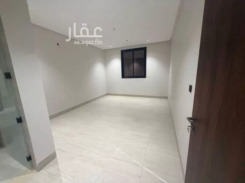 شقة 2 غرف في الرمال 5